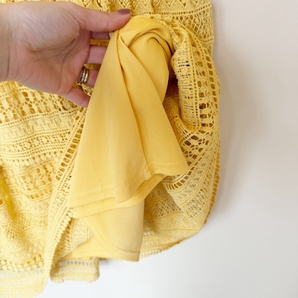NWT MIAMI Summer Yellow lace tiered dress M - Picture 7 of 9
